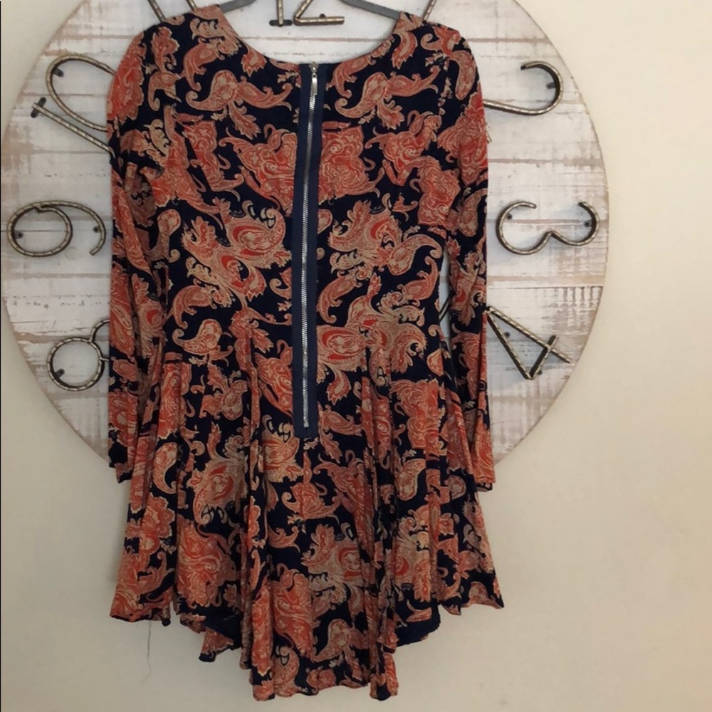 Pattern Dress - Picture 5 of 6